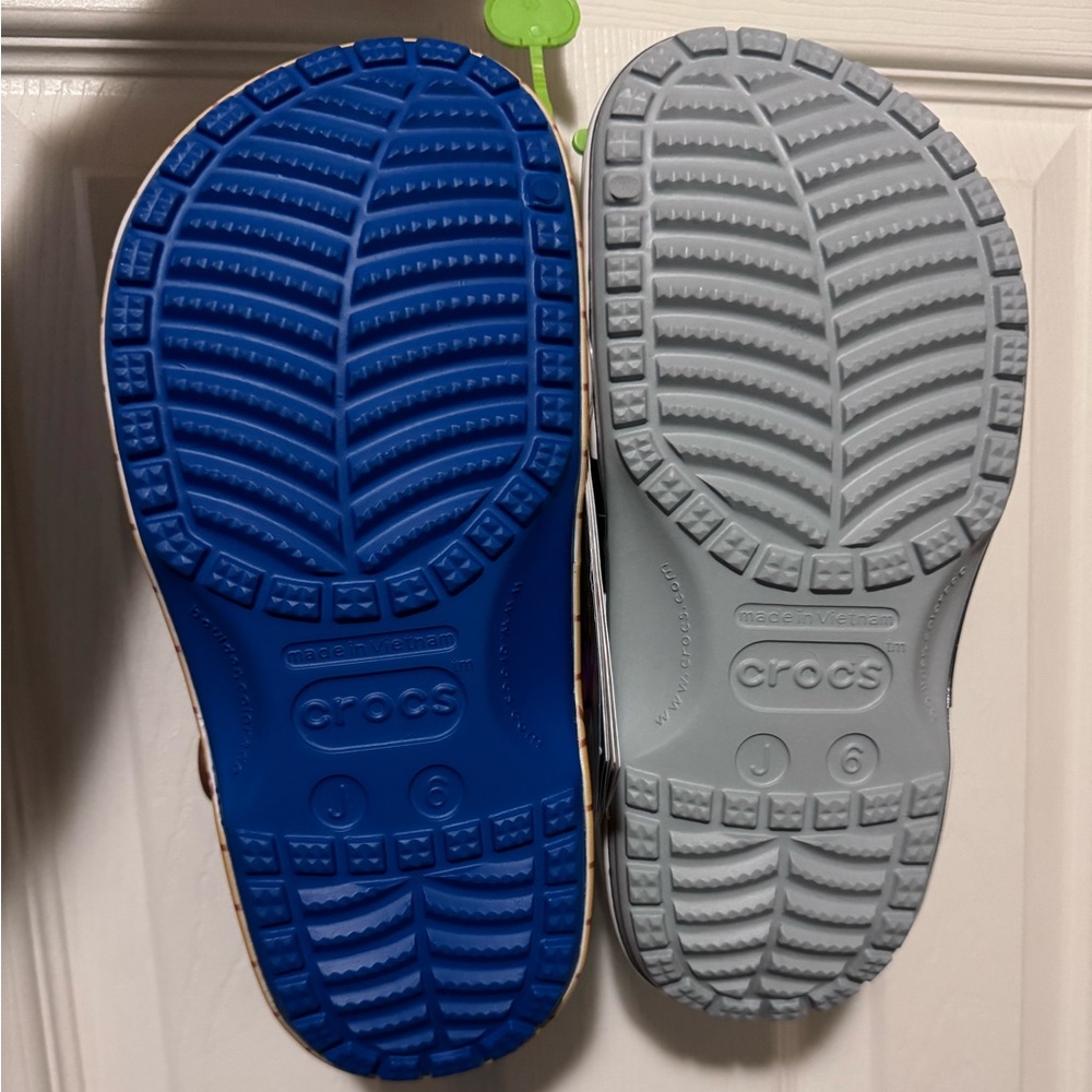 Crocs Disney Toy Story shoes - Picture 5 of 7